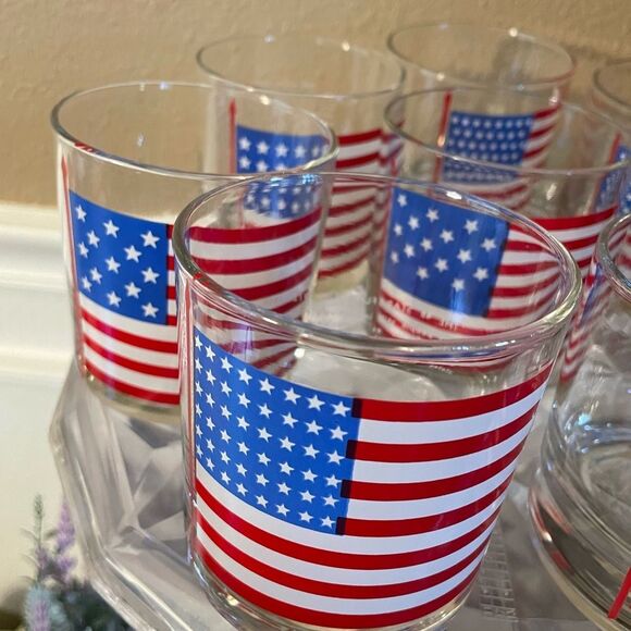 Libbey USA Flags with History on back Set of 8 Vintage Bar Glasses - Picture 3 of 16